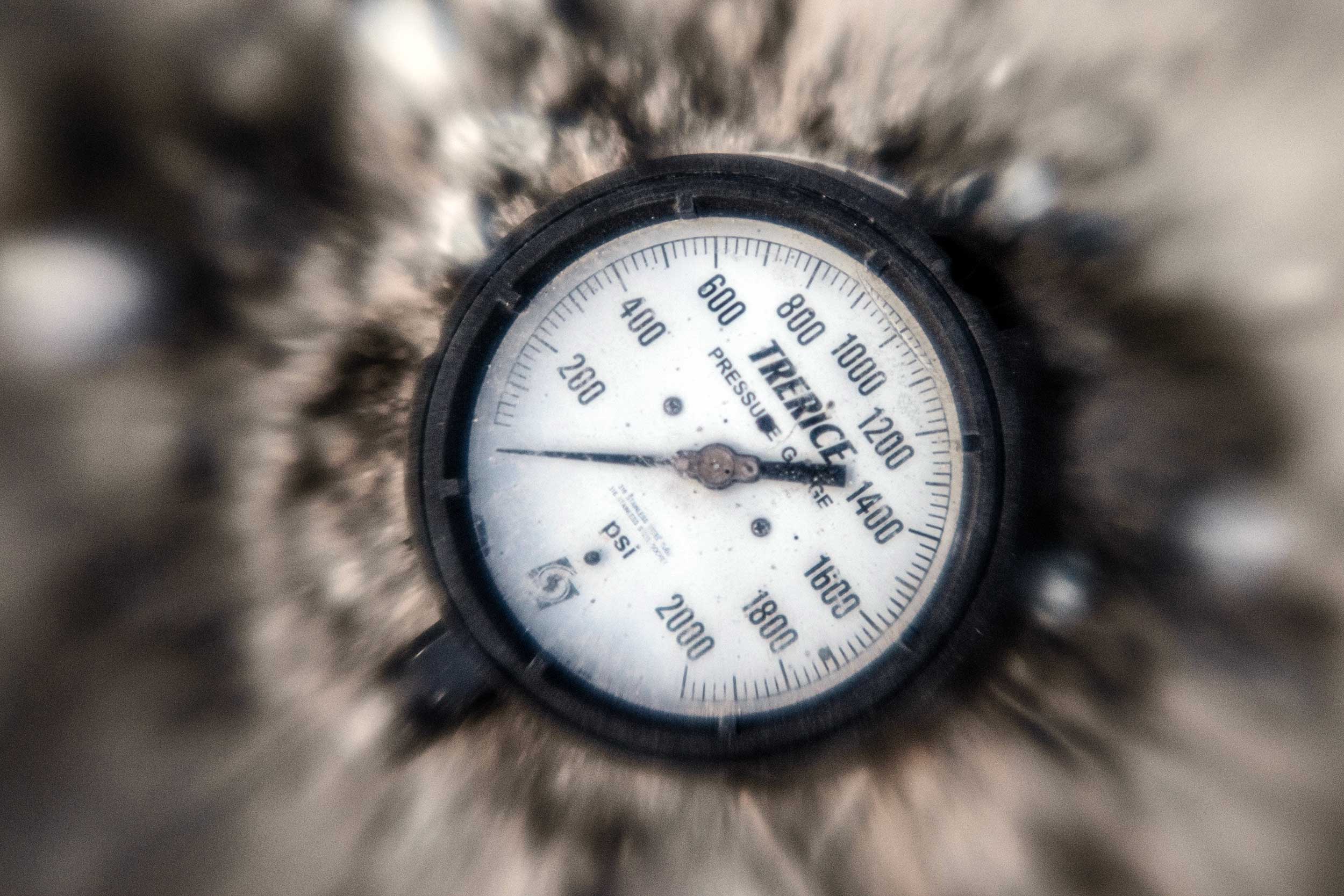 Gauge